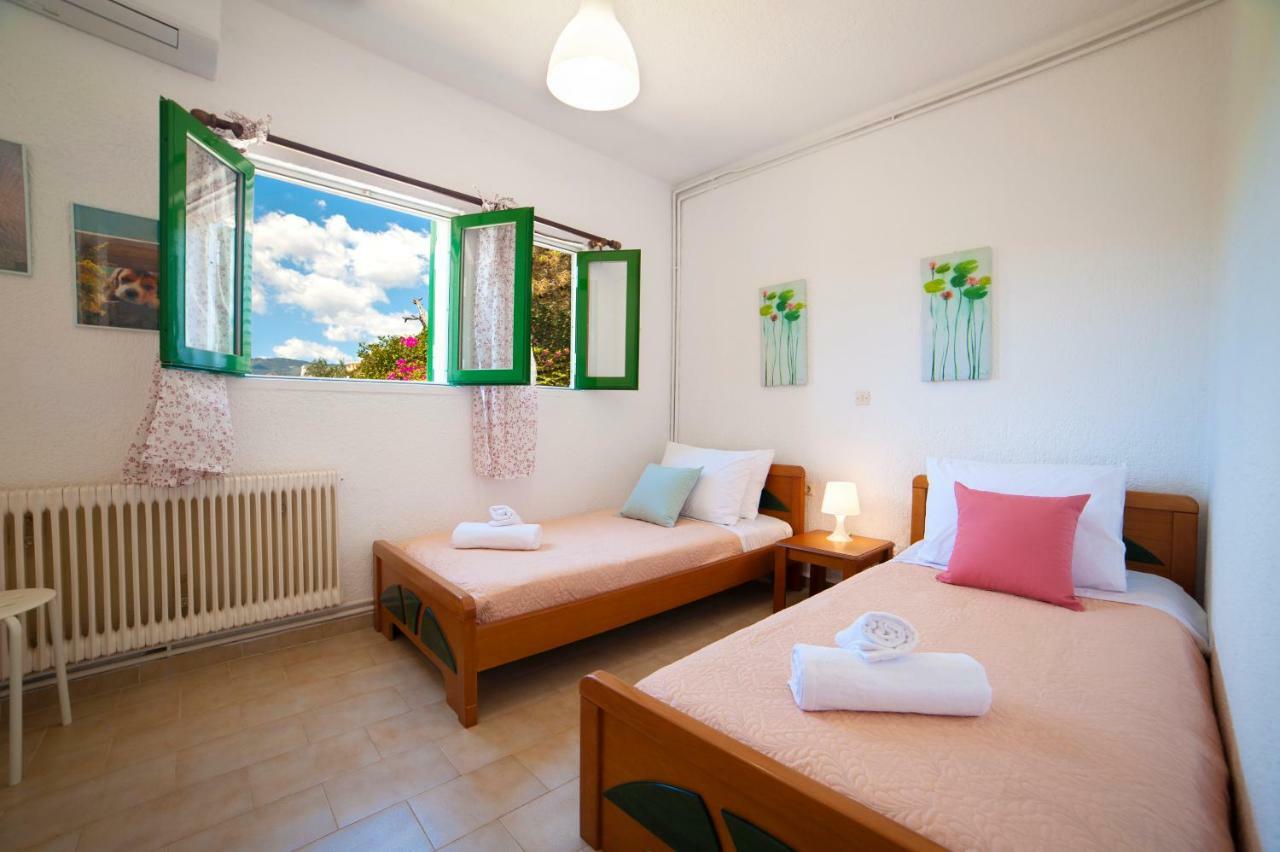 Aloe House Apartment Pirgos  Ngoại thất bức ảnh